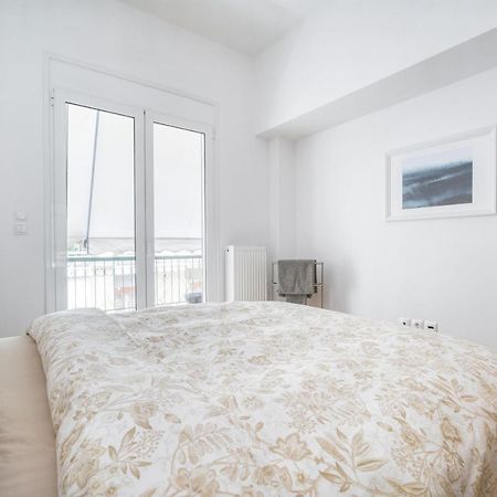 Stylish, Sunny New 2 Bedroom, Prime Central アテネ エクステリア 写真