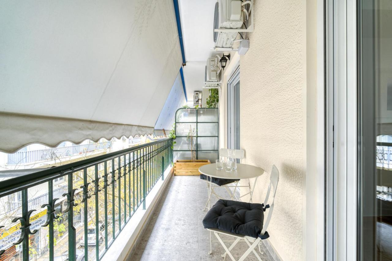 Stylish, Sunny New 2 Bedroom, Prime Central アテネ エクステリア 写真