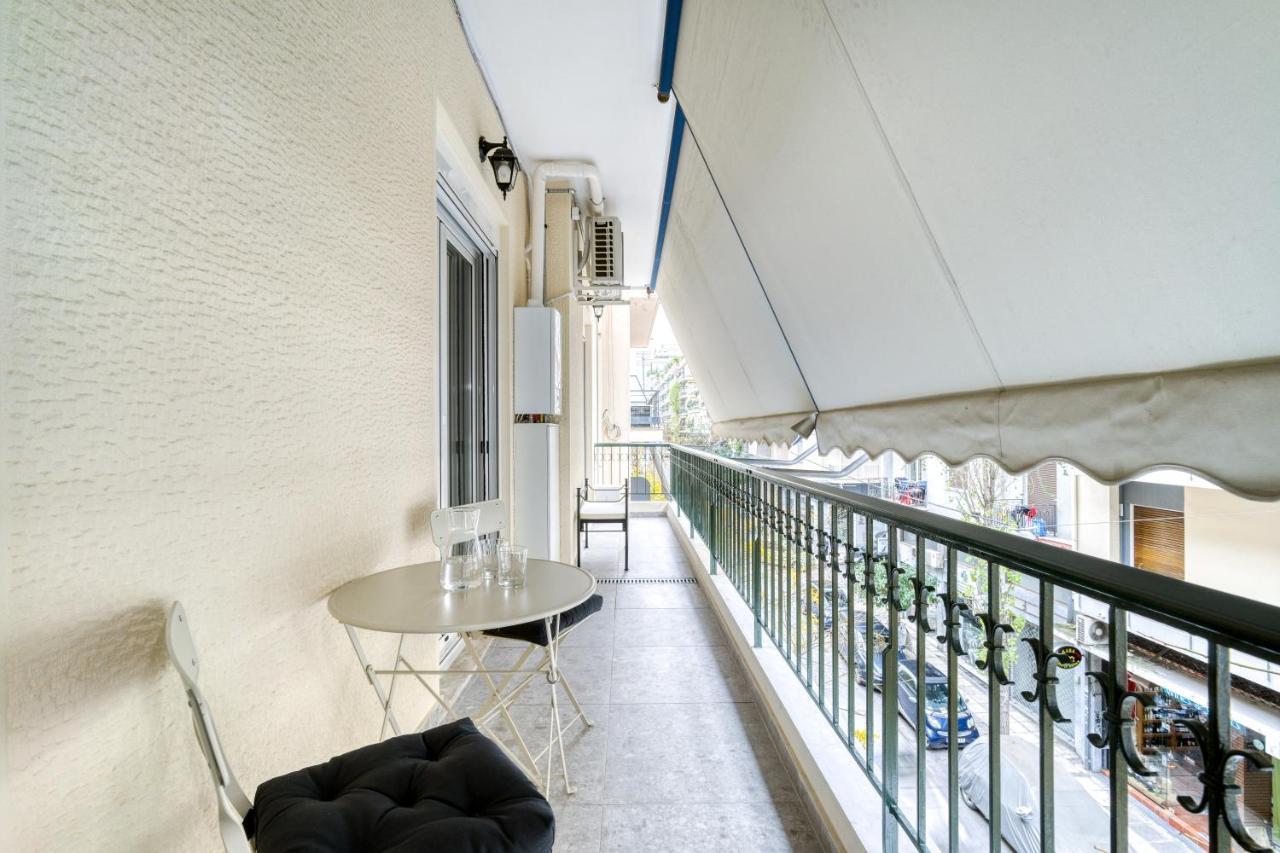 Stylish, Sunny New 2 Bedroom, Prime Central アテネ エクステリア 写真